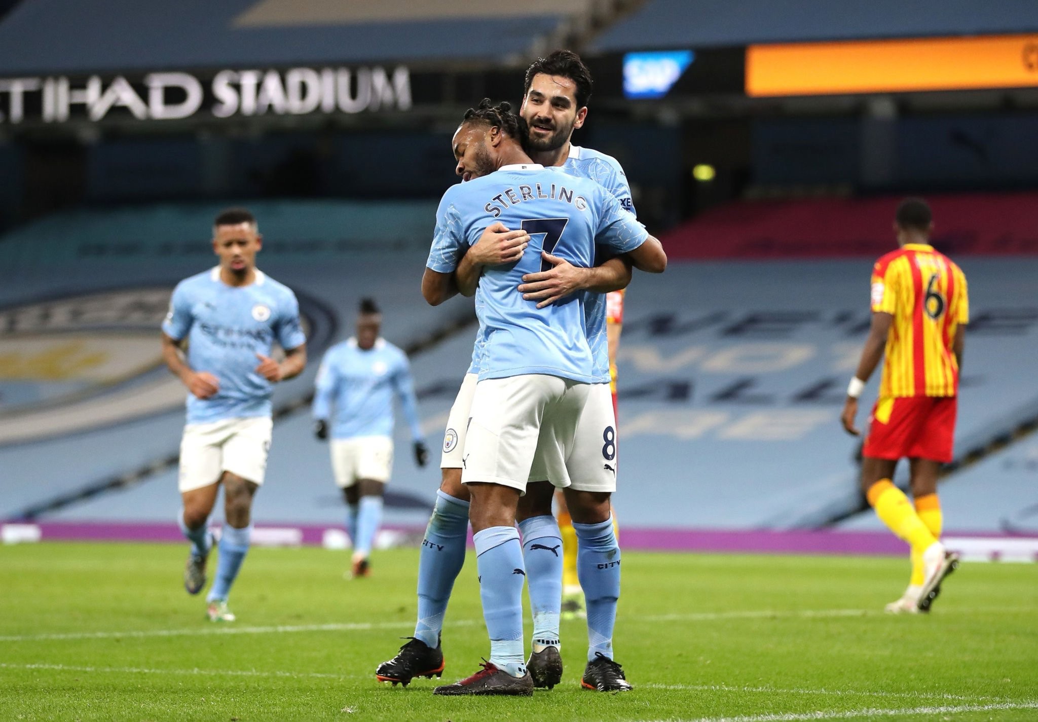 定数十份备 定数十份备